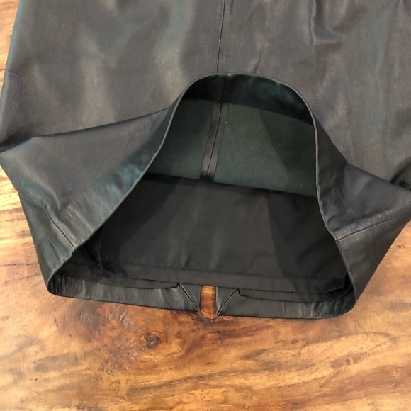 Valerie by Valerie Stevens Leather Mini Skirt 2P - Picture 3 of 5